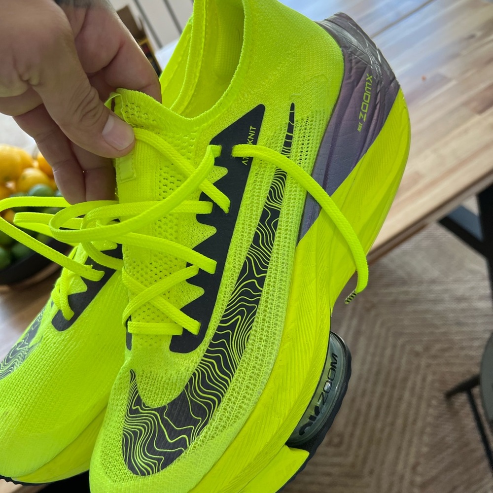 Nike zoom x fly wire marathon shoes